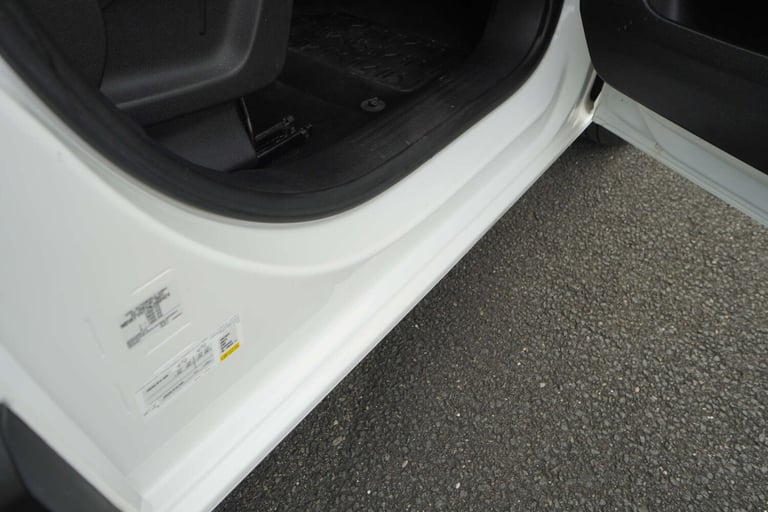 2022 Vauxhall Combo 1.5 Combo 2300 Sportive L2 LWB + 3 Seater + Twin Slider + Top Spec Van Panel ...