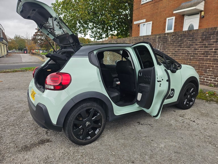 Citroen, C3, Hatchback, 2017, Manual, 1199 (cc), 5 doors