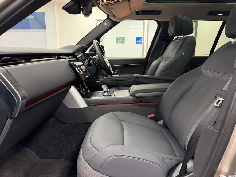2022 Land Rover Range Rover 3.0 P440e 38.2kWh SE SUV 5dr Petrol Plug-in Hybrid Auto 4WD Euro 6 (s...