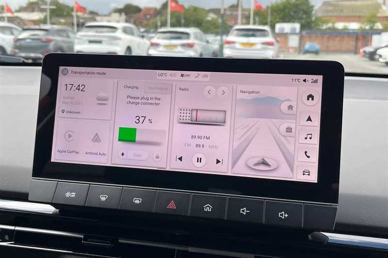 2025 MG MG4 64kWh Trophy Long Range Hatchback 5dr Electric Auto (203 ps) Hatchback Electric Autom...