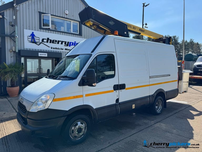 2013 Iveco Daily Versalift ET38 Access Platform Cherry Picker - 14.2 Metre