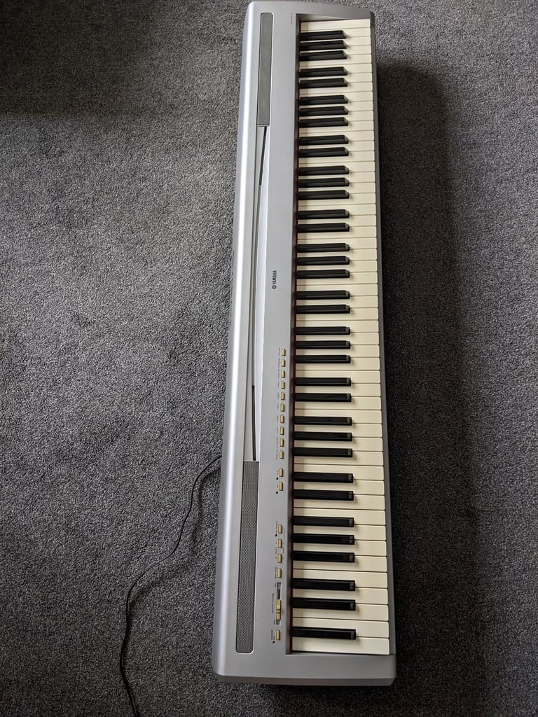 Yamaha P85 electric piano 