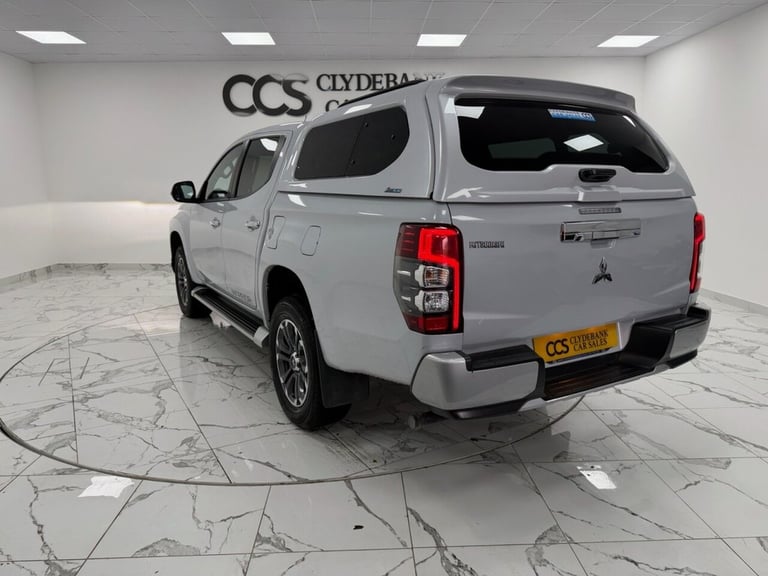 2020 Mitsubishi L200 2.2 DI-D DC Warrior Pickup Double Cab 4dr Diesel Manual 4WD Euro 6 (s/s) (1 ...