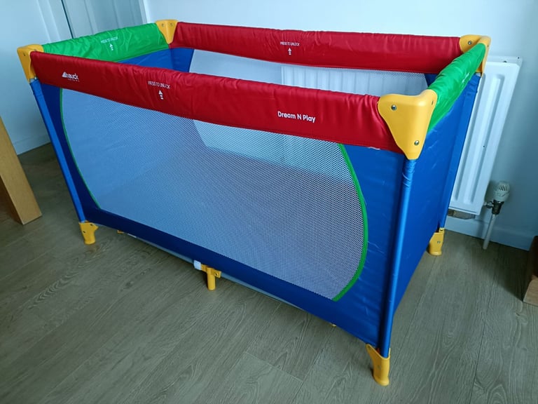 image for Travel Cot