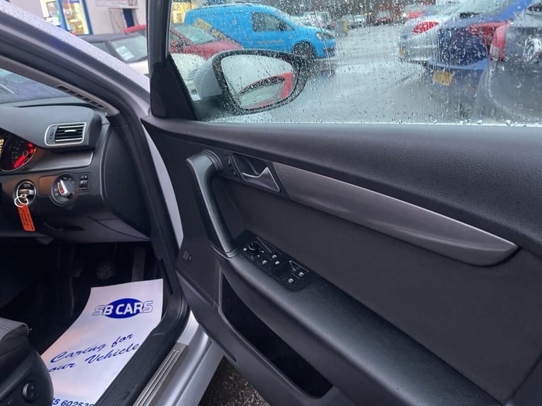 2011 11 VOLKSWAGEN PASSAT 2.0 TDI BLUEMOTION TECH SPORT SALOON 4DR DIESEL MANUAL