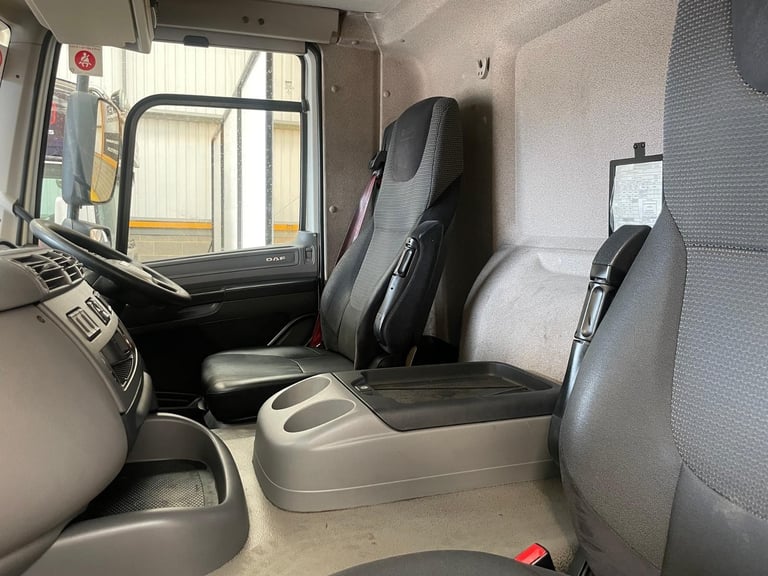 DAF CF290 *EURO 6*, 6X2 26 TONNE INSULATED FRIDGE/FREEZER – 2016 – PJ65 YKF