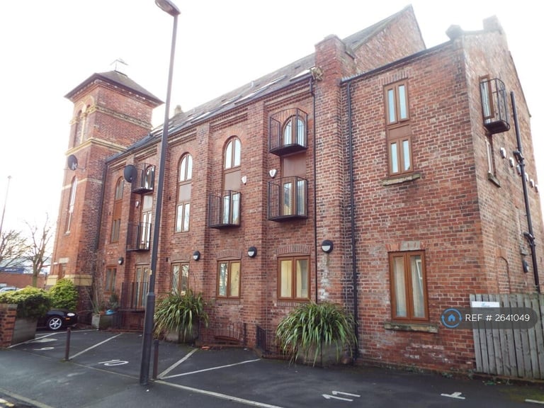 2 bedroom flat in Aspire, Wakefield, WF1 (2 bed) (#2641049)