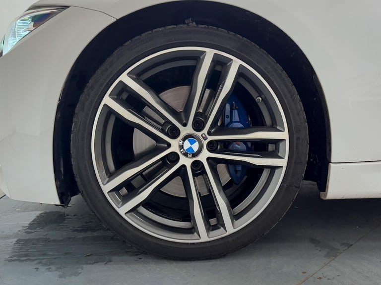 2019 BMW 3 Series 320i M Sport Shadow Edition Saloon SALOON Petrol Automatic