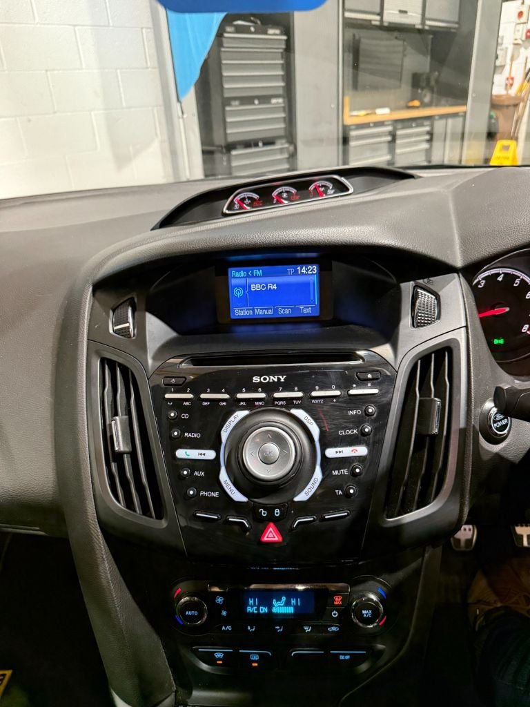 2013 Ford Focus 2.0T EcoBoost ST-3 Hatchback 5dr Petrol Manual Euro 5 s/s 250 ps Top Spec  Hatchb...