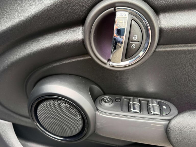 MINI HATCH 1.5 Cooper Sport Euro 6 (s/s) 5dr 2019