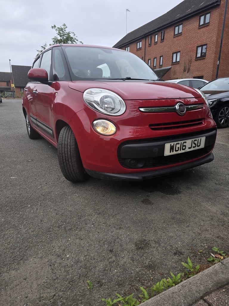 image for 2016 Fiat 500L POP STAR 5-Door Petrol