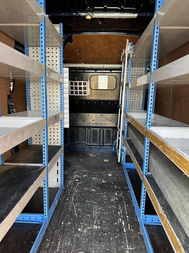 2013 Ford Transit 2.2 TDCi 350 Panel Van 3dr Diesel Manual FWD L2 H3 (209 g/km, 123 bhp) Panel Va...