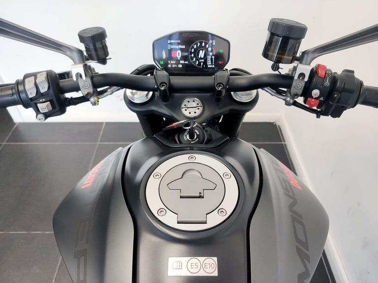 2023 Ducati Monster 937 Aviator Grey 583 Miles 1 Owner | £124 Dep & £124 pcm