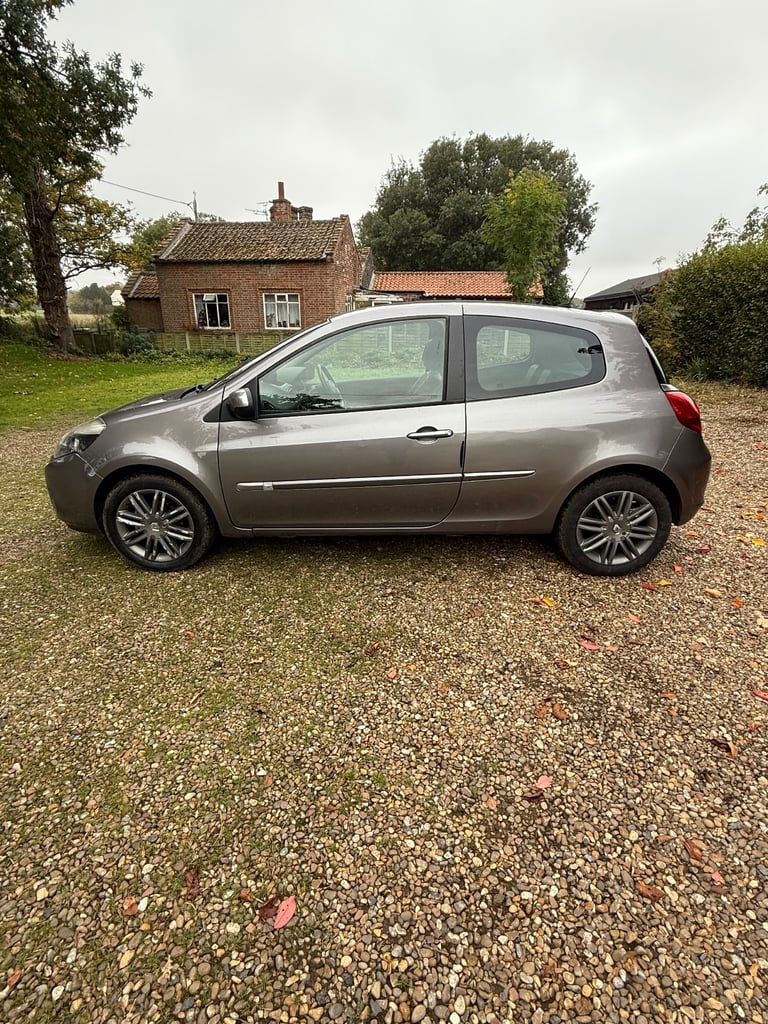 Renault, CLIO, Hatchback, 2012, Manual, 1149 (cc), 3 doors