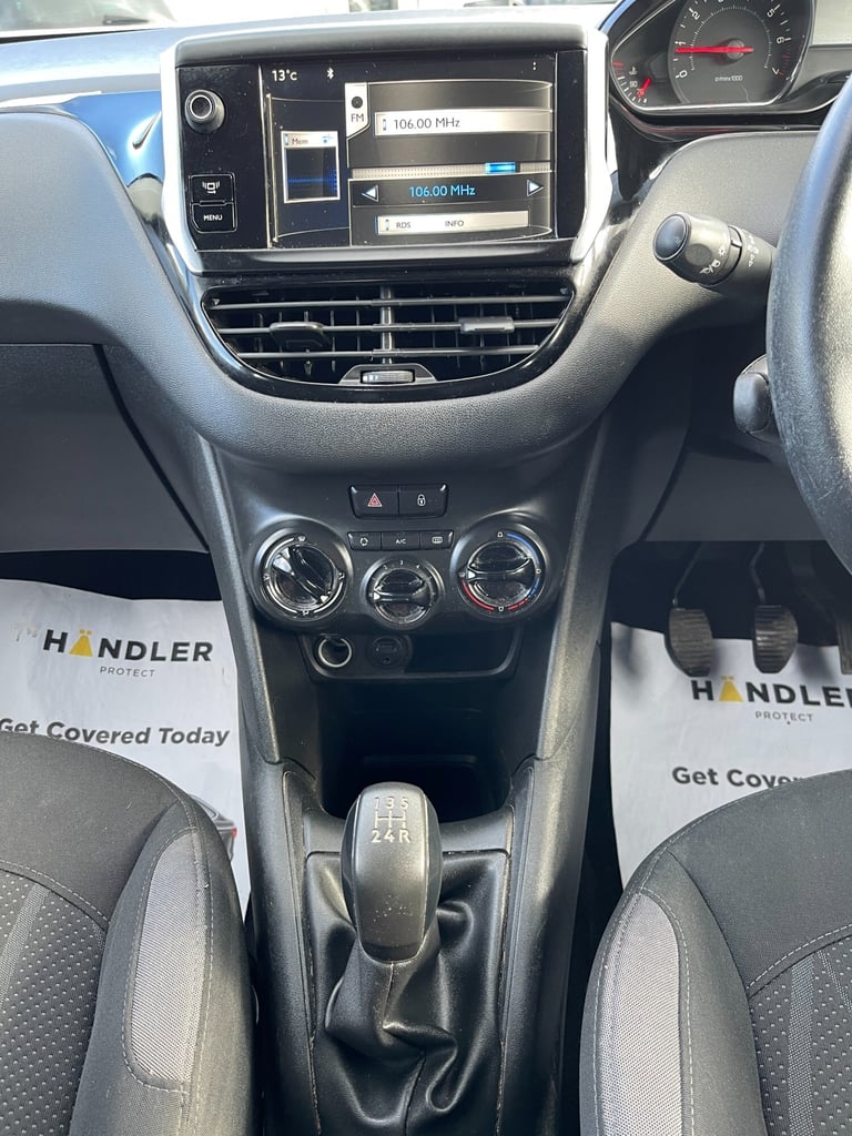 2014 Peugeot 208 ACTIVE 5-Door Petrol