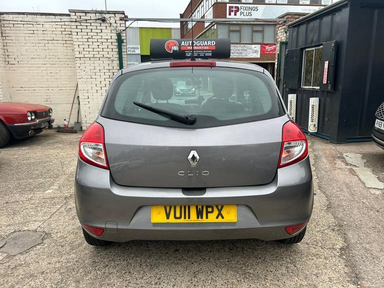  Renault Clio 1.2 Bizu Euro 5 3dr Petrol Manual