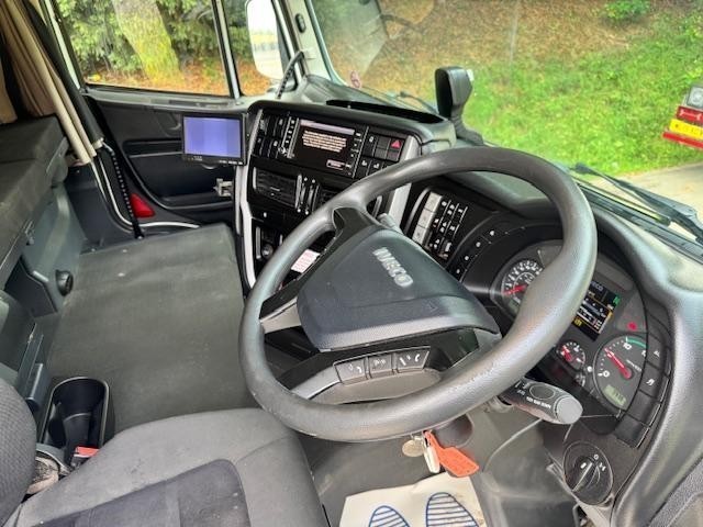 2019 19 Iveco Stralis 460 EURO 6 6x2 Hiab x-duo 148 4 extension crane 264,000KMS