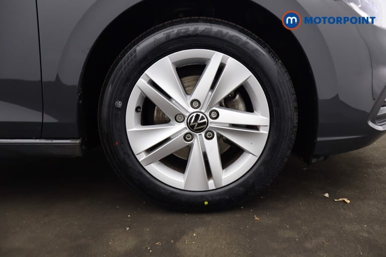 2022 Volkswagen Golf 1.5 TSI Life 5dr Hatchback Petrol Manual
