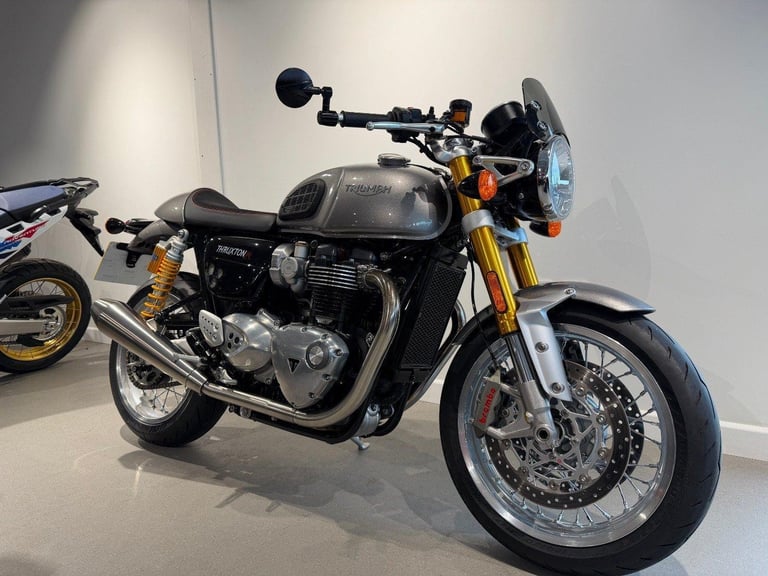 2019 TRIUMPH THRUXTON 1200 R, '19 Plate with 4592 miles