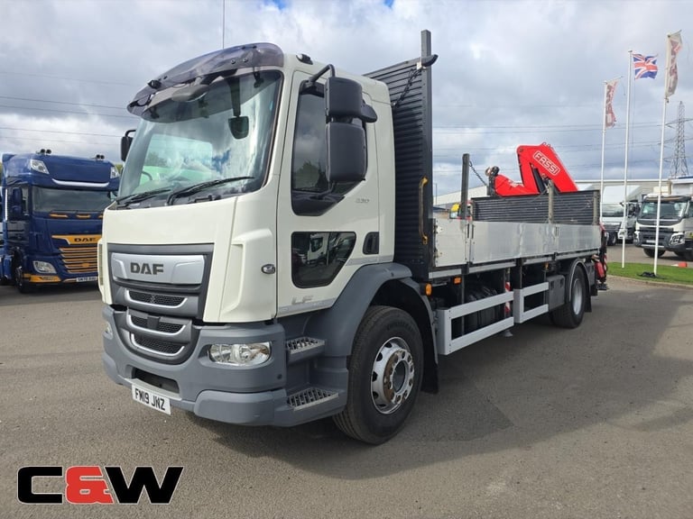 2019(19) FA LF 230 4x2 DROPSIDE REAR MOUNTED CRANE