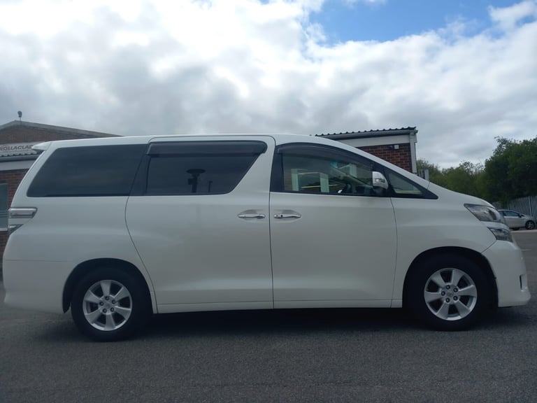 2012 Toyota Vellfire 2.4 Automatic Luxury People Carrier MPV Petrol Automatic