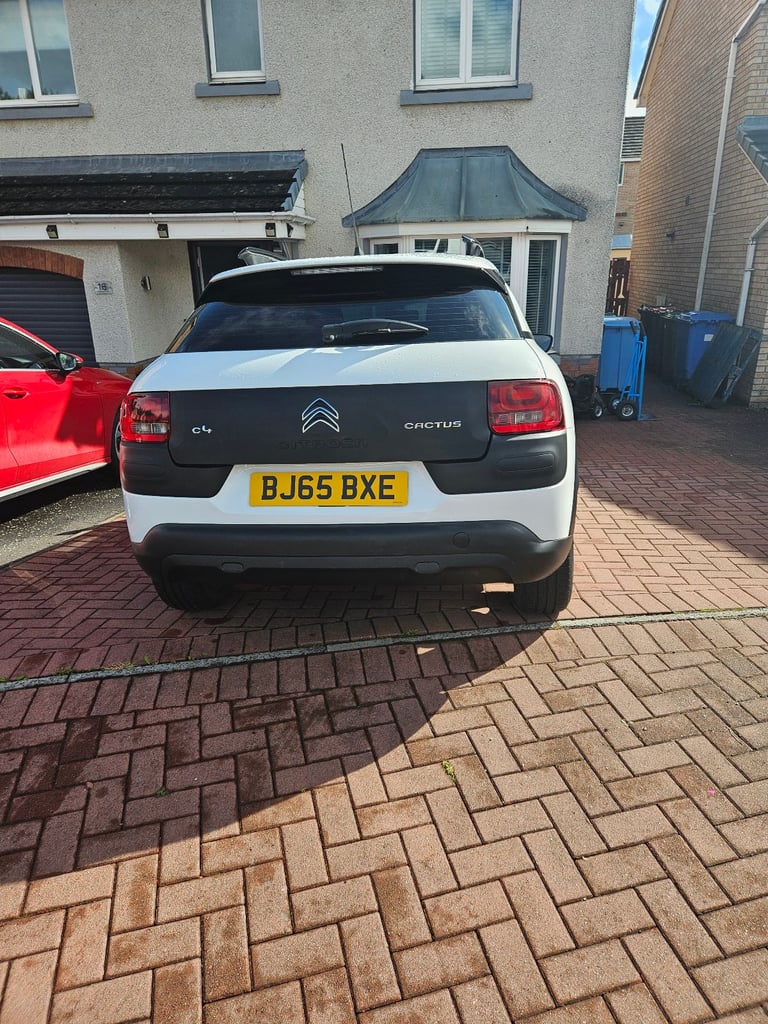 Citroen, C4 CACTUS, Hatchback, 2015, Manual, 1560 (cc), 5 doors