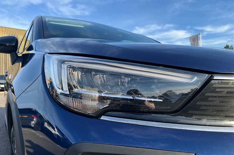 2022 Vauxhall Crossland 1.2 Design 5dr HATCHBACK PETROL Manual