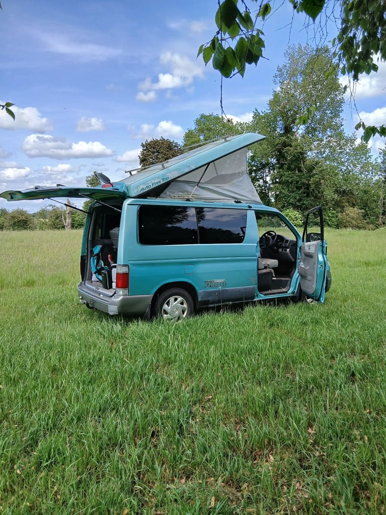 Mazda bongo firendee 2.5td auto 2wd pop top 