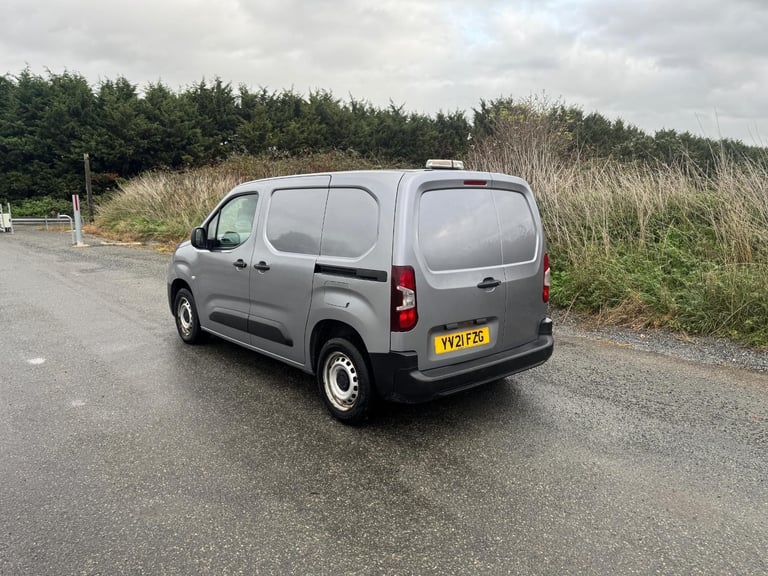 Toyota ProAce 1.5 BlueHDi Active Short Panel Van 5dr Diesel Manual SW... 2021/21