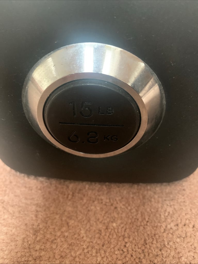 Peloton dumbbell weights 15 lb 6.8 kg