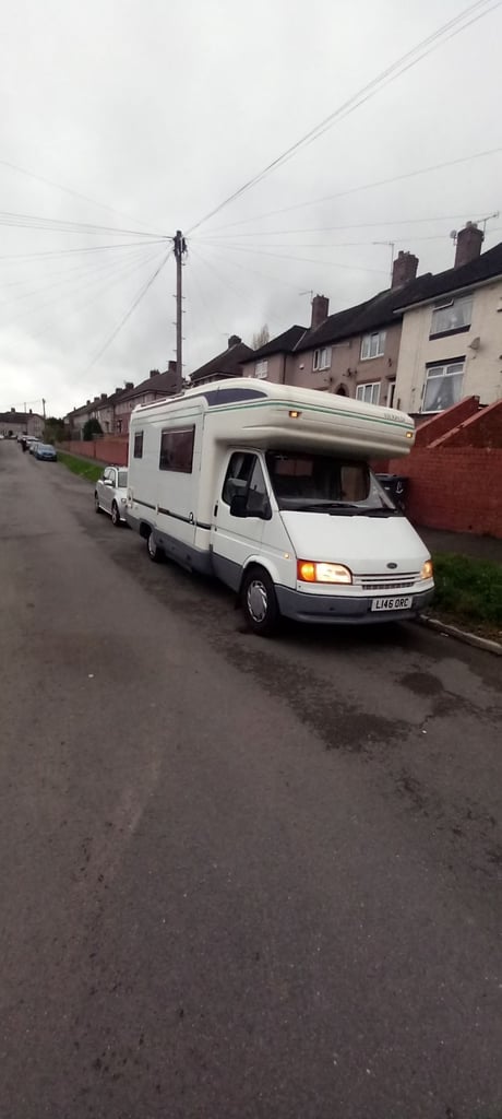 Ford, 1994, 2496 (cc)