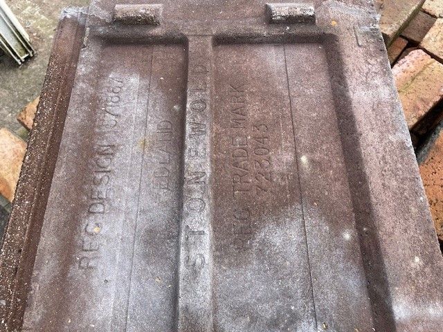 Reclaimed Redland Stonewold MK2 concrete roof tiles