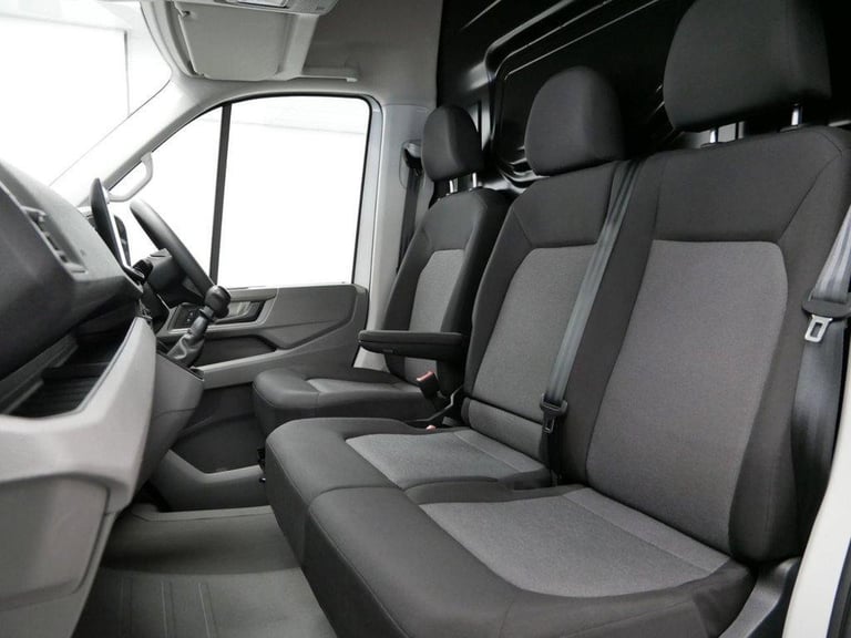 74 VW CRAFTER CR35 2.0 TDI 140 BHP LONG HIGH ROOF COMMERCE PLUS ( FACELIFT )