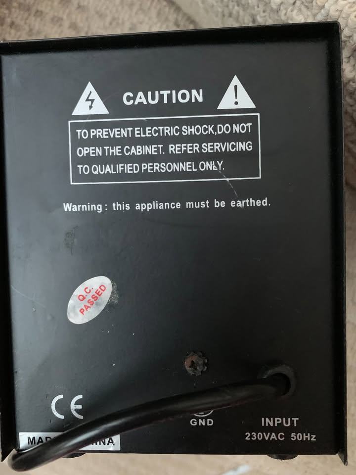 MAPLIN VR05F STEP DOWN TRANSFORMER - 300W