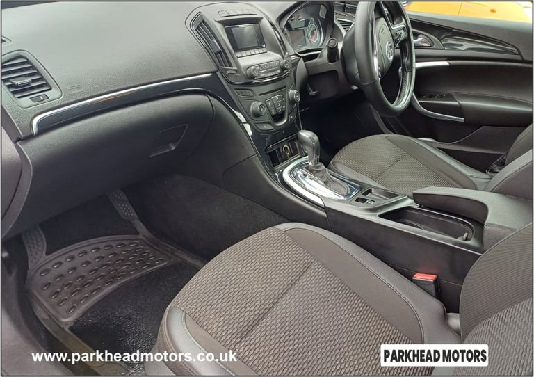 VAUXHALL Insignia 2016 1.6 CDTi SE Hatchback 5dr Diesel Auto Euro 6