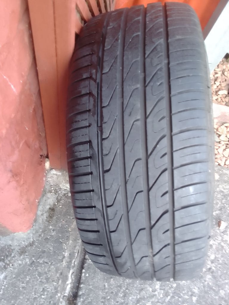 Mercedes alloy wheel