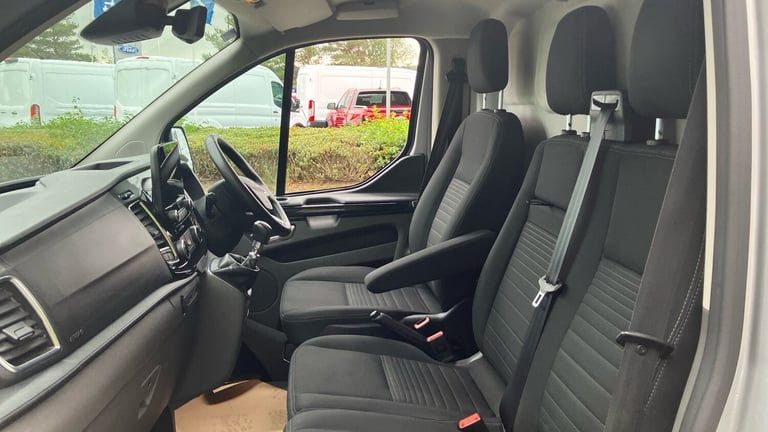 2023 Ford Transit Custom 2.0 EcoBlue 130ps Low Roof Limited Van PANEL VAN DIESEL Manual