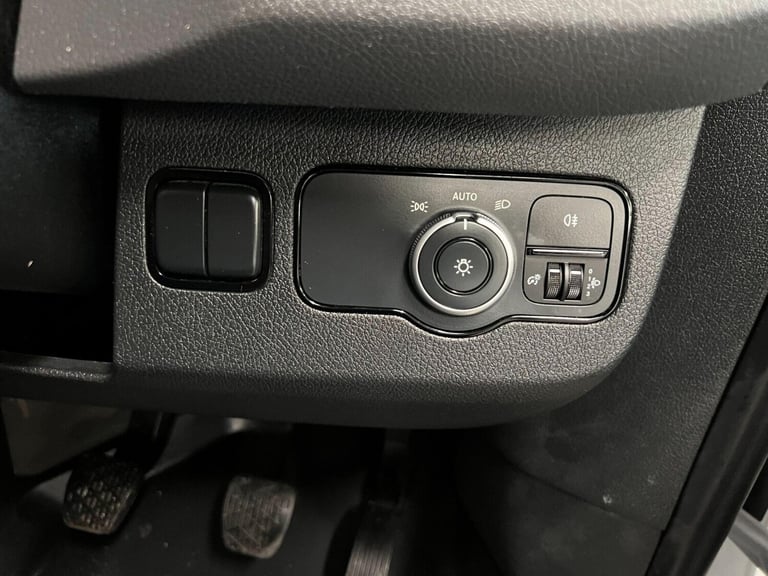 2022 Mercedes-Benz Sprinter 2.0 317 CDI Progressive RWD L2 H2 Euro 6 (s/s) 5dr Temperature Contro...