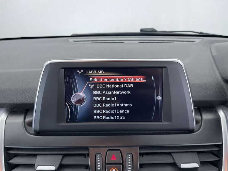 2016 BMW 2 Series 1.5 218i Luxury Auto 5dr MPV Petrol Automatic