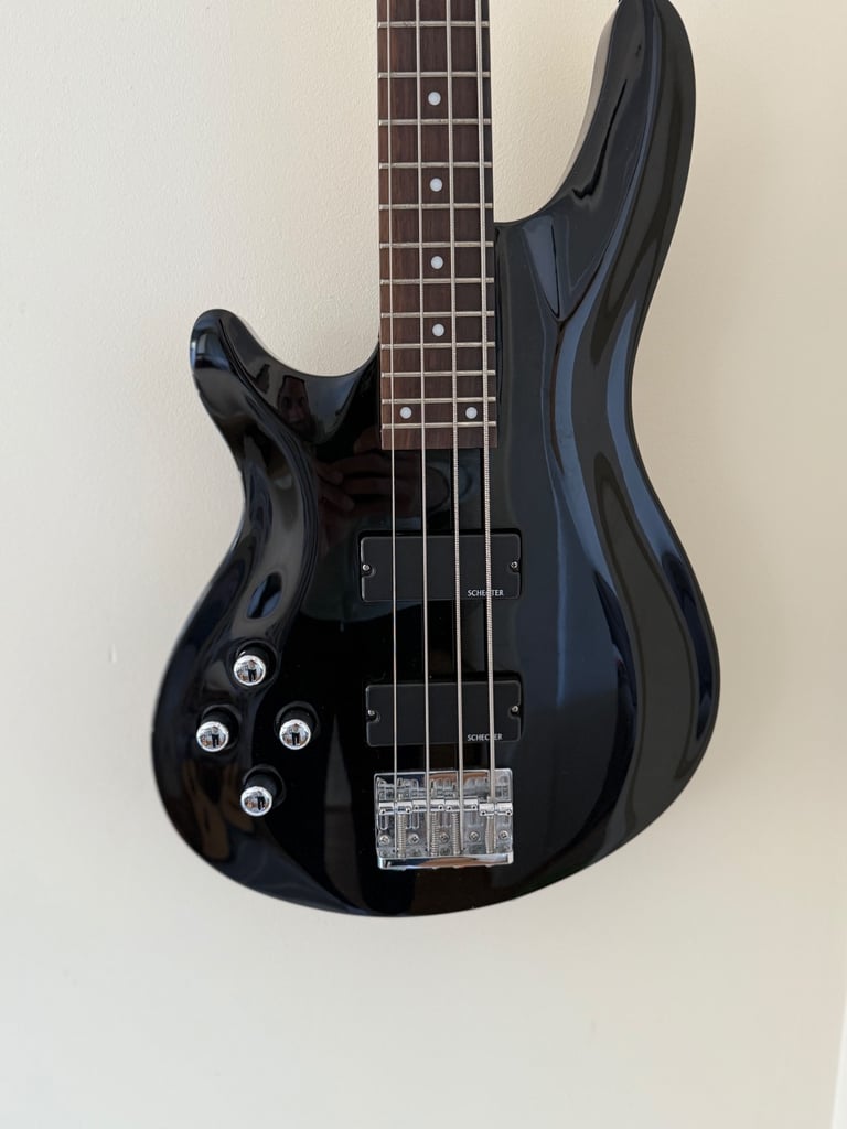 image for (**Left handed**) Schecter Diamond Series, Omen 4 bass guitar 