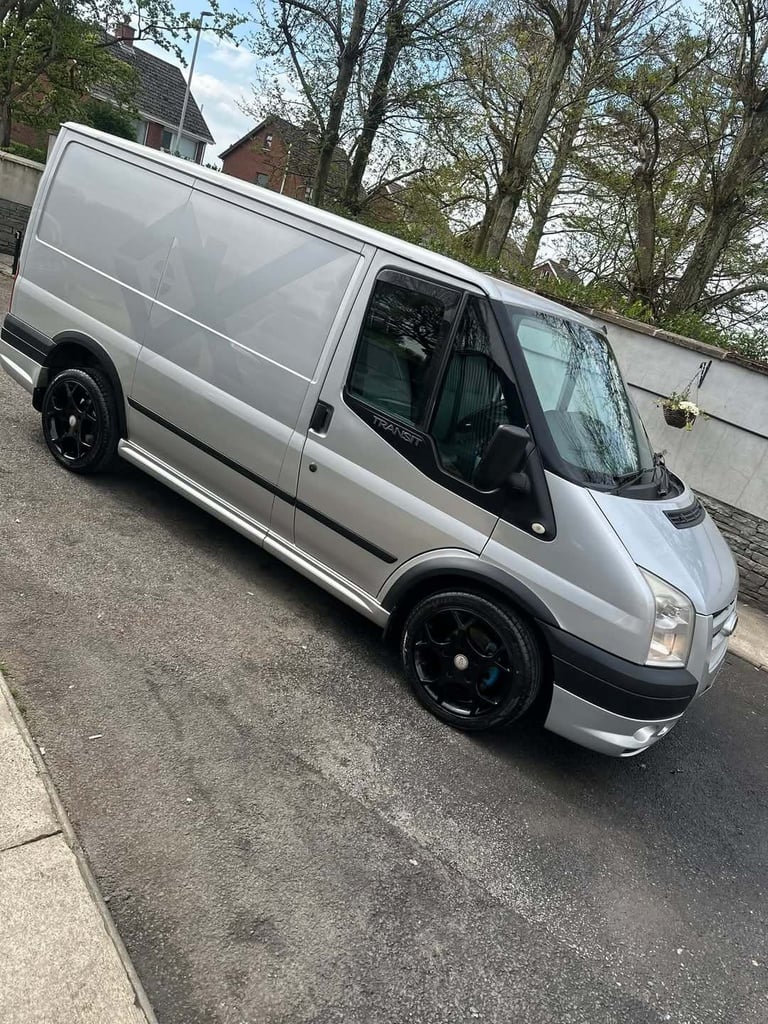 *price drop* Ford transit Sport 2.2 TDCI 6 speed manual