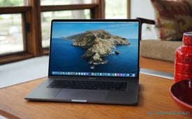 SIX CORE 16" Apple MacBook Pro TOUCHBAR 2.6Ghz i7 32GB Ram 500GB SSD Adobe Premiere Pro After Effect