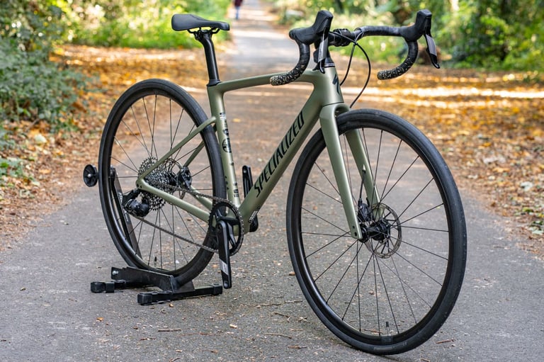 image for Specialized Roubaix SL8 Sport eTap Dics Futureshock Endurance Bike 52cm small