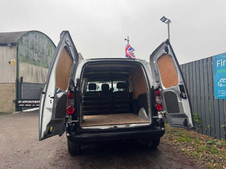  Peugeot Partner 850 SE 1.6 BlueHDi 100 VAN!+AIR CON!+CRUISE CONTROL!+SE