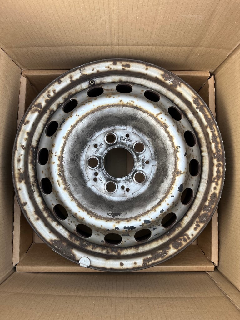 image for Mercedes Vito 16” wheels and trims 