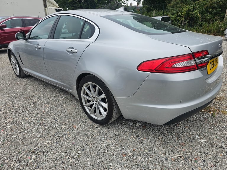 2012 Jaguar XF 2.2d [200] Premium Luxury 4dr Auto SALOON Diesel Automatic
