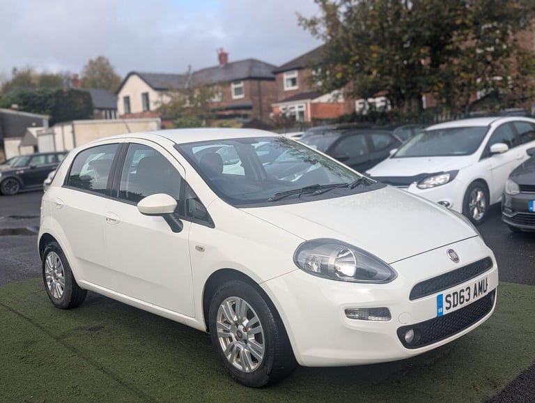 2013 Fiat Punto 1.2 Easy Manual Euro 5 5dr HATCHBACK Petrol Manual