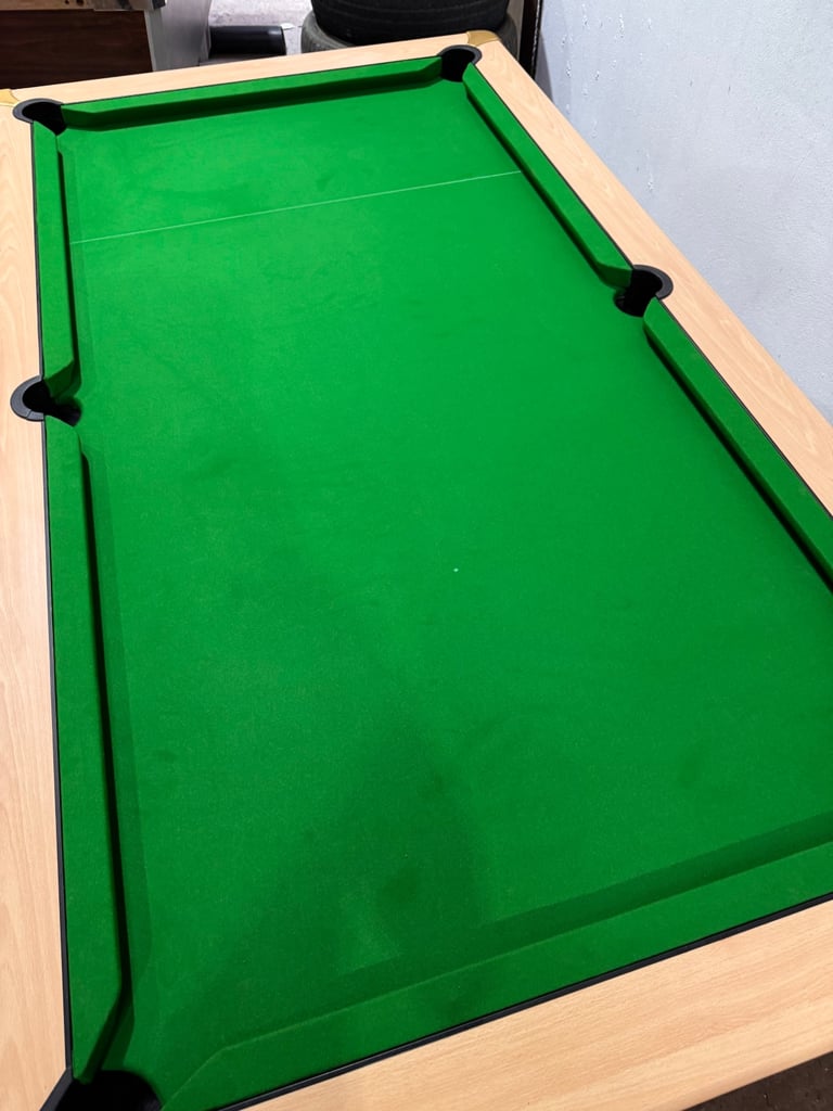 Pool table 🎱 7x4ft ▪️ Free Delivery & installation 🚚 New cloth + Rubbers