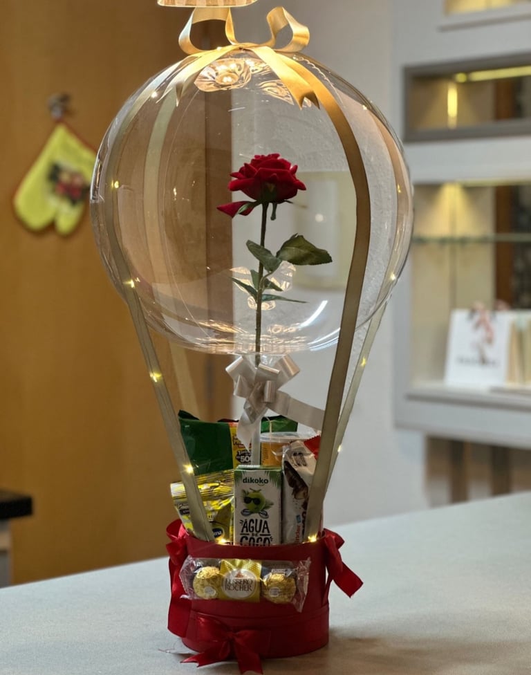 Rose Box Balloon gift set
