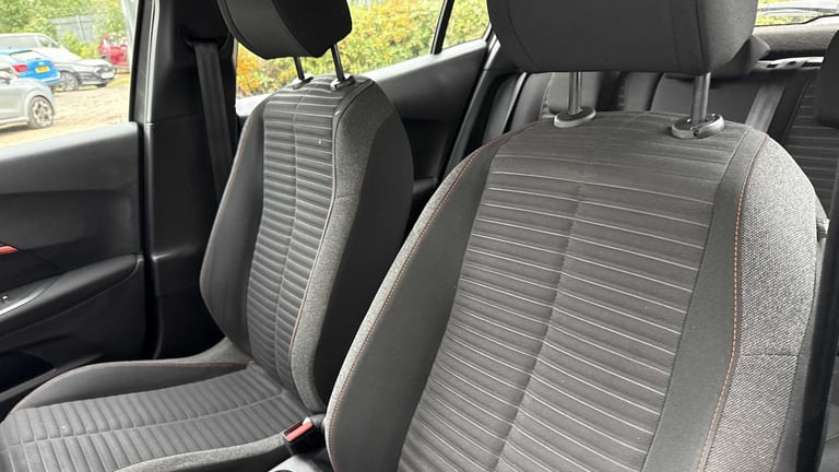 2021 Peugeot 2008 1.2 PureTech Active Premium 5dr Estate Petrol Manual